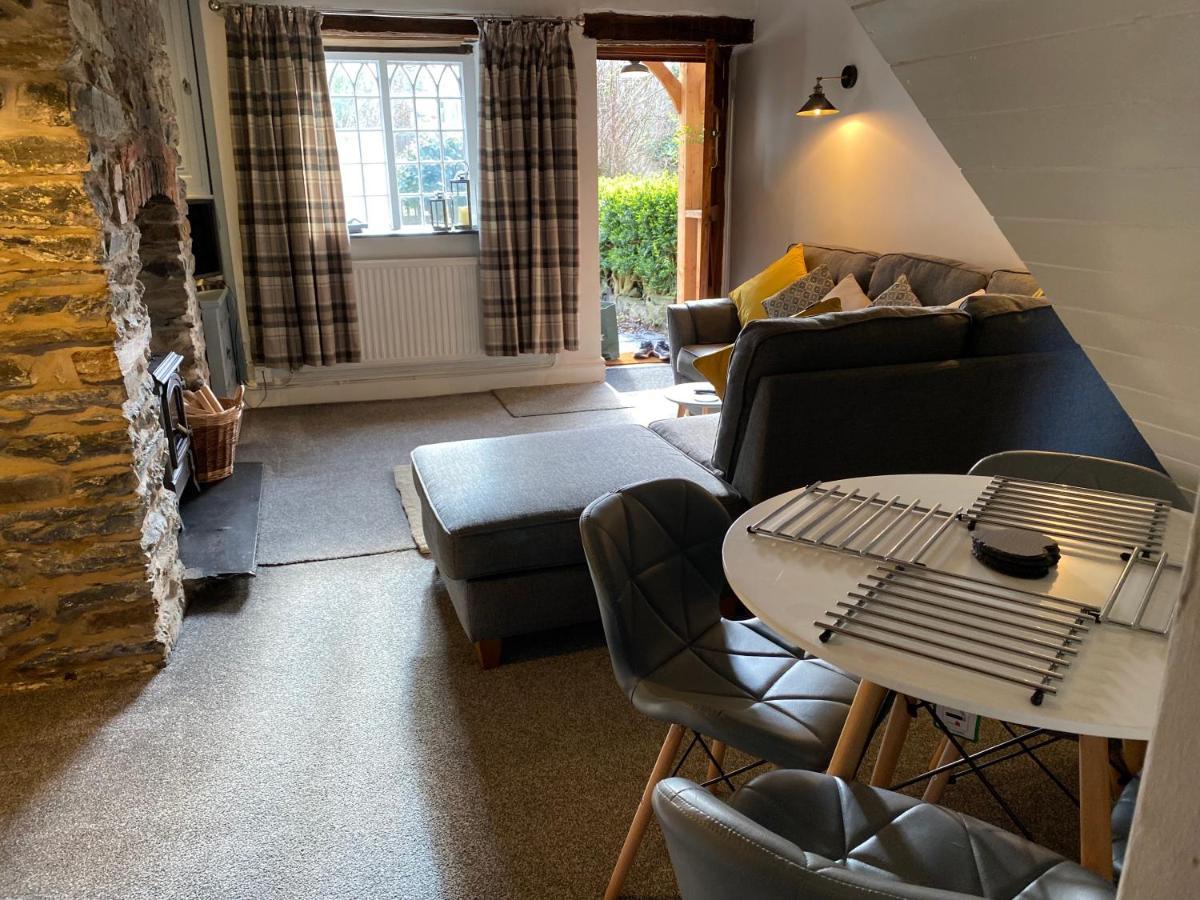 Abbey Cottage Llangollen Extérieur photo